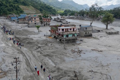 मानवीय तथा भौतिक क्षतिको भयावह चित्र