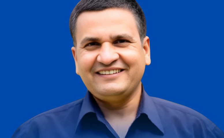 परदेशबाट घरदेश चिह्याउँदा...