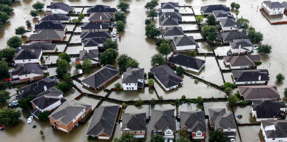 अमेरिकाको टेक्सासमा ४० वर्षपछि भीषण बाढी