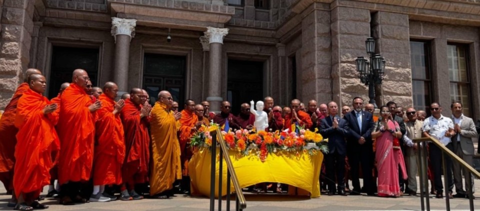 अमेरिकाको टेक्सासमा मनाइयो बुद्ध जयन्ती